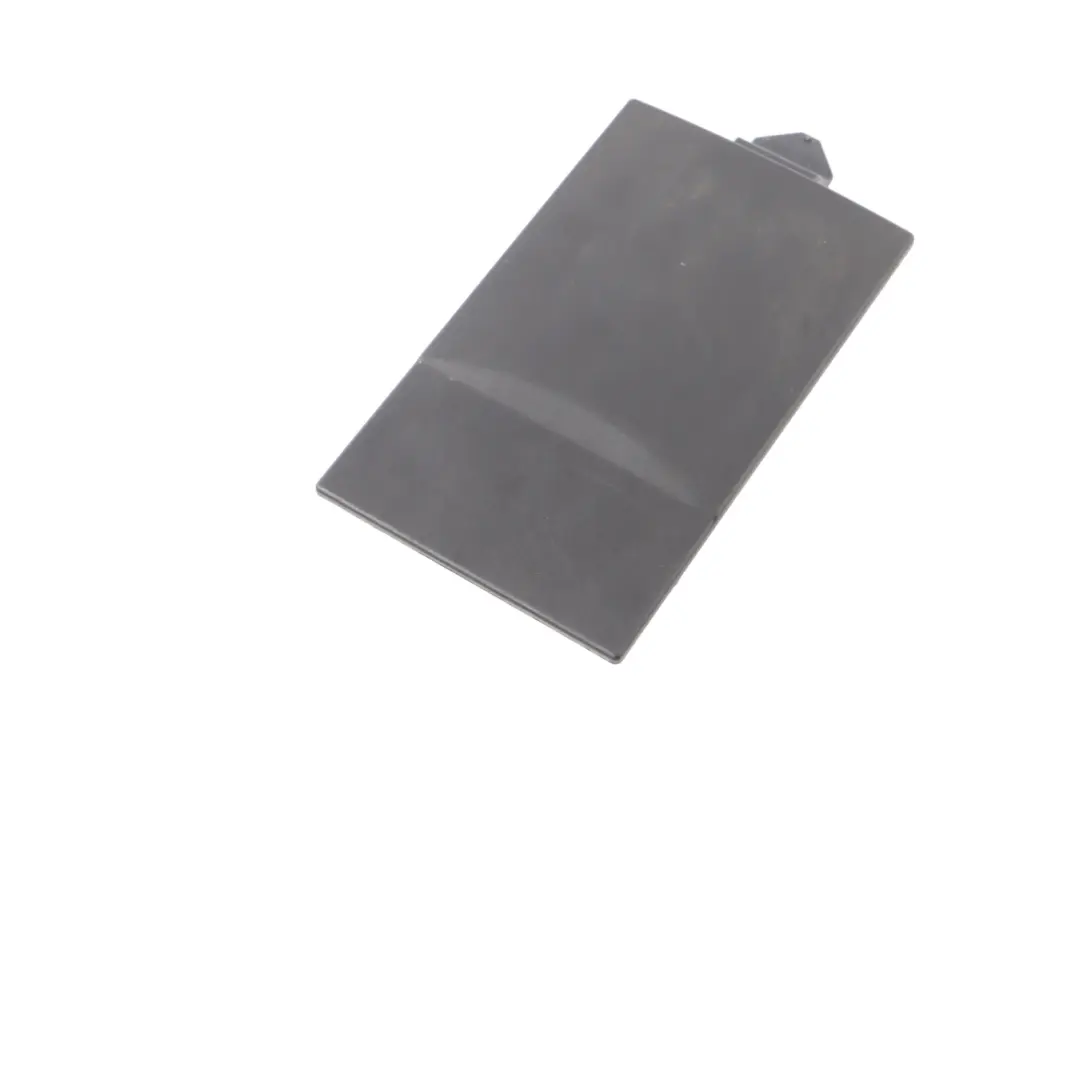 Rivestimento connettore di cablaggio del sedile anteriore per Audi A1 8X con numero di parte 8X0971981B Audi A1 8X Rivestimento connettore di cablaggio del sedile anteriore - SKU 8X0971981B - Numero di parte 8X0971981B