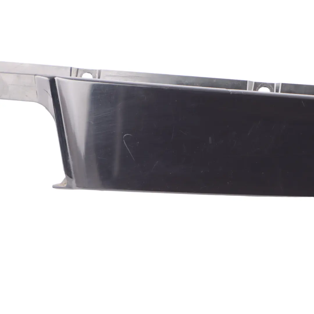 Pillar B Tapa Moldura Puerta Delantera Izquierda para Audi A1 8X con número de pieza 8X4837901E Audi A1 8X Pillar B Tapa Moldura Puerta Delantera Izquierda - SKU 8X4837901E - Número de pieza 8X4837901E