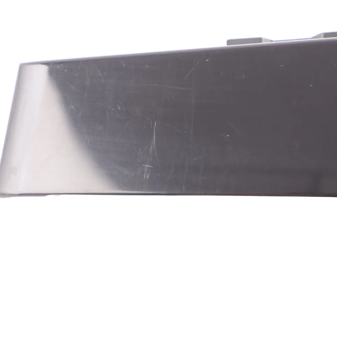 Nakładka Listwa Osłona Słupek Prawy Przód do Audi A1 8X o numerze 8X4837902E Audi A1 8X Nakładka Listwa Osłona Słupek Prawy Przód - SKU 8X4837902E - Numer Części 8X4837902E