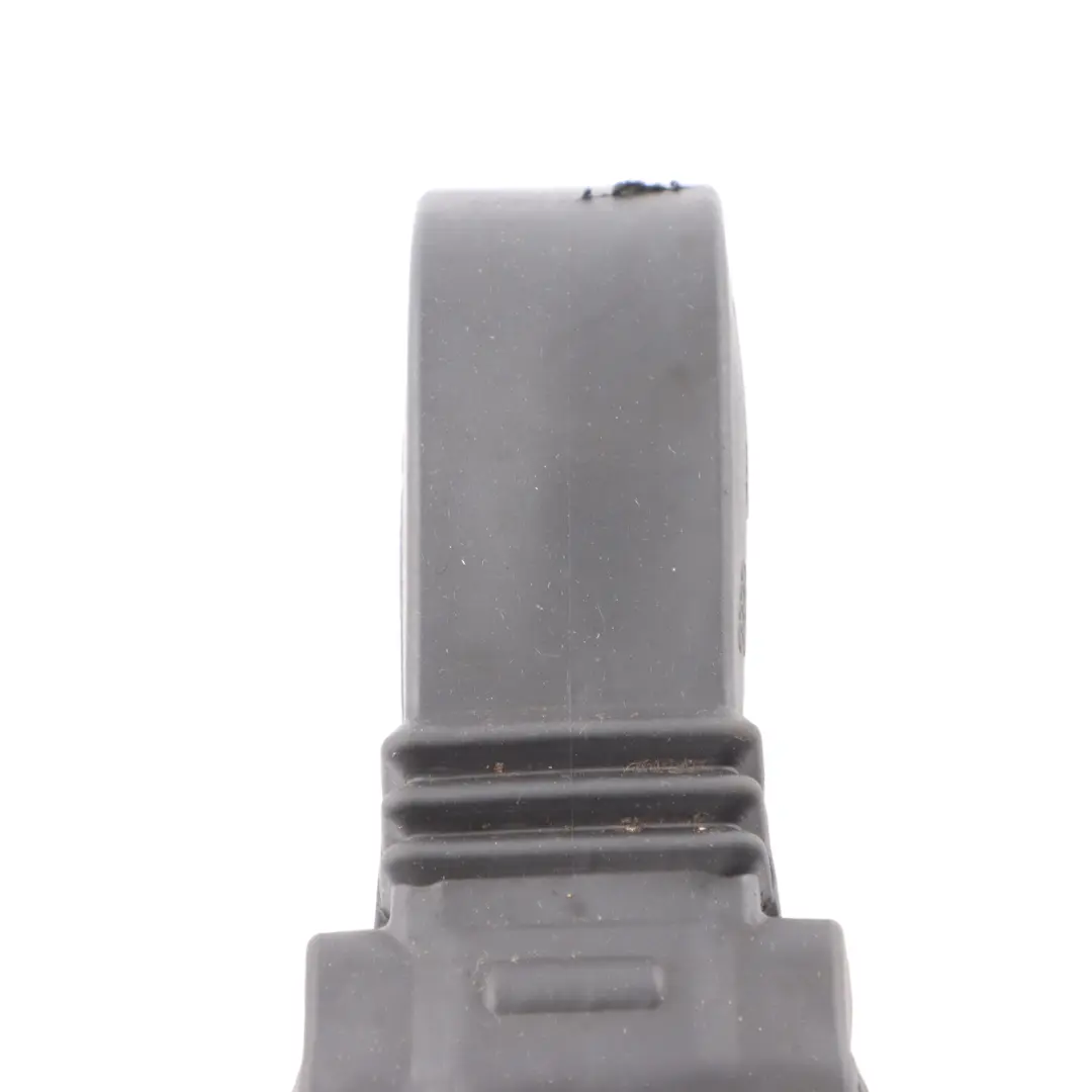 Door Brake Check Strap Stopper Left Right N/O/S to Audi A1 8X Rear with Part number 8X4839249B Audi A1 8X Rear Door Brake Check Strap Stopper Left Right N/O/S - SKU 8X4839249B - Part number 8X4839249B