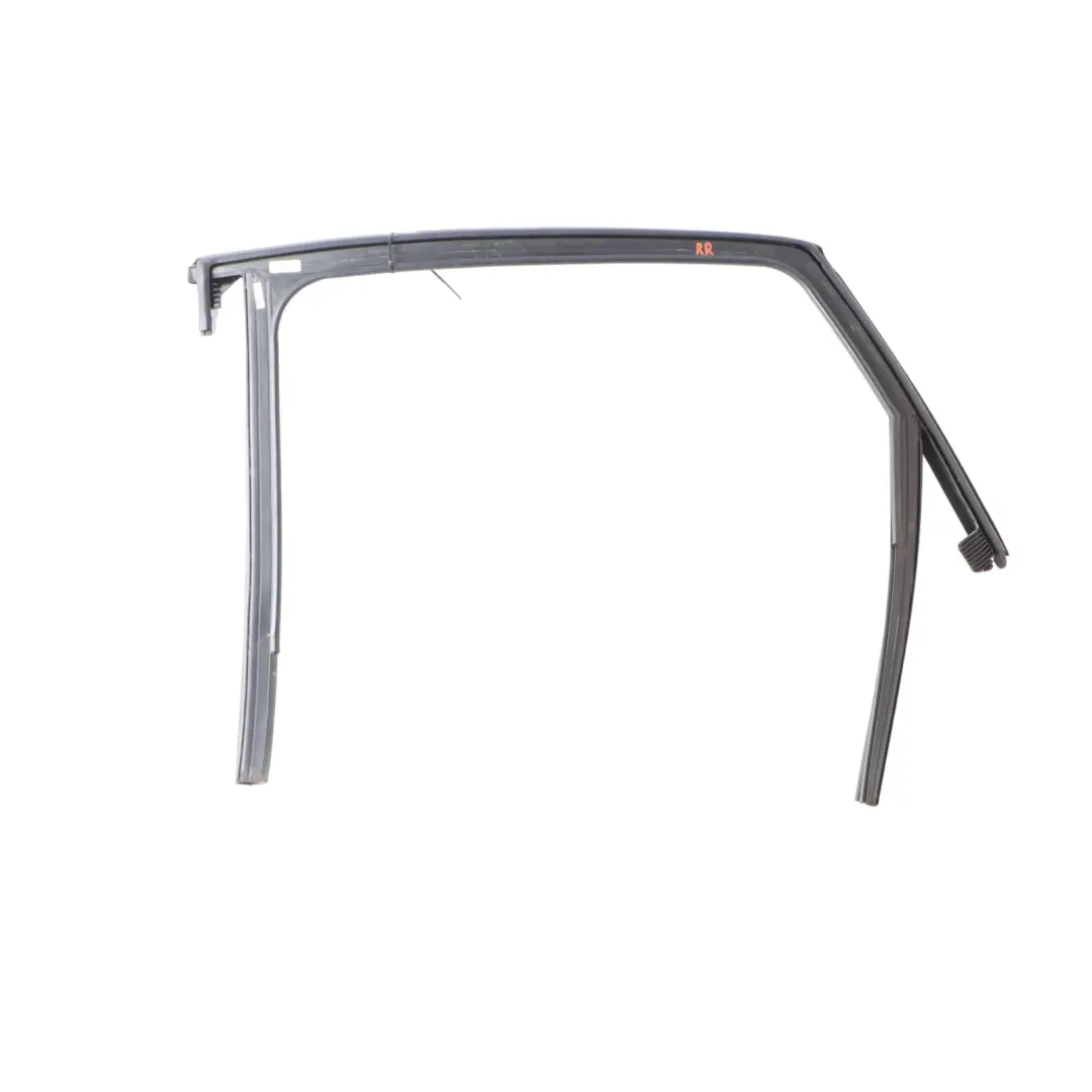 8X4 5D Guarnizione Gomma Vetro Porta Posteriore Destra per Audi A1 con numero di parte 8X4839440C Audi A1 8X4 5D Guarnizione Gomma Vetro Porta Posteriore Destra - SKU 8X4839440C - Numero di parte 8X4839440C
