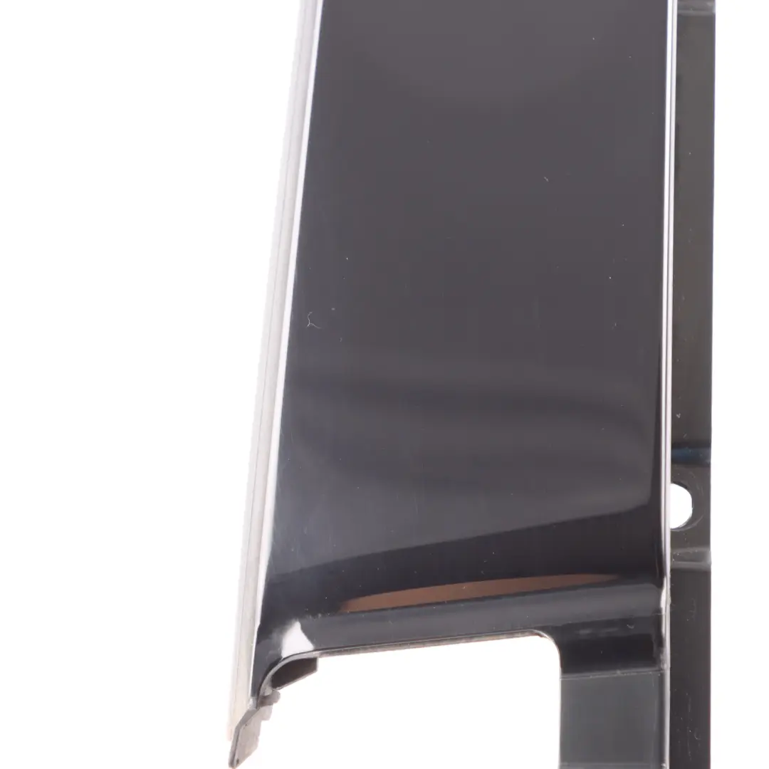  Embellecedor Pilar B Puerta Trasera Izquierda Audi A1 8X - SKU 8X4839901E - Número de pieza 8X4839901E