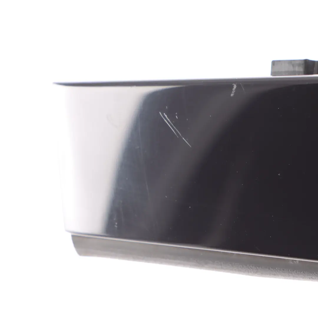 Cache de la garniture du montant B porte arrière gauche pour Audi A1 8X à propos du numéro de pièce 8X4839901E Audi A1 8X Cache de la garniture du montant B porte arrière gauche - SKU 8X4839901E - Numéro de pièce 8X4839901E