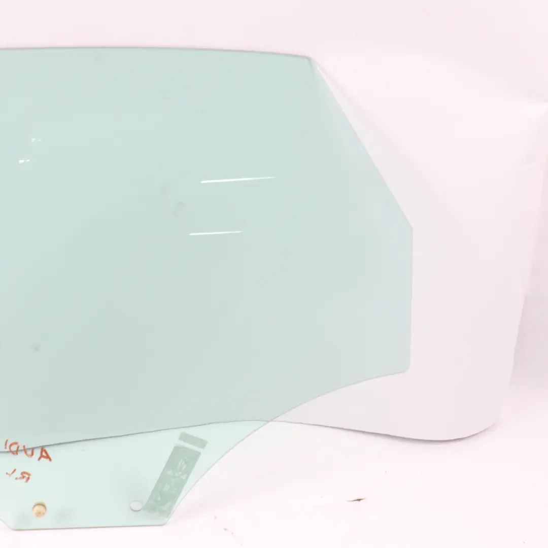 Audi A1 8X Cristal Puerta Trasera Izquierda Lado AS2 Verde - SKU 8X4845205 - Número de pieza 8X4845205