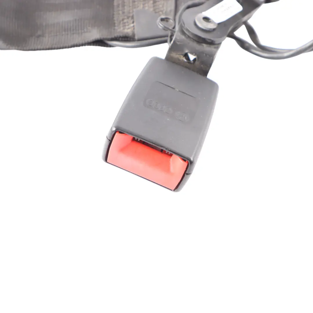 Boucle ceinture sécurité arrière Fermeture double boucle pour Audi A1 8X à propos du numéro de pièce 8X4857739C Audi A1 8X Boucle ceinture sécurité arrière Fermeture double boucle - SKU 8X4857739C - Numéro de pièce 8X4857739C