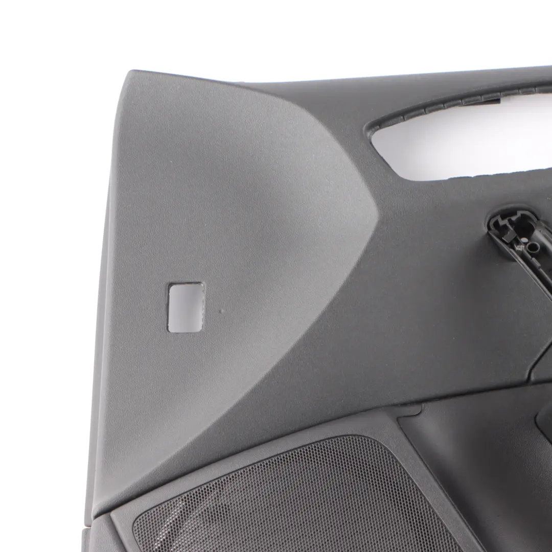 Audi A1 8X 5Dr Sportback Tapa Tarjeta Puerta Delantera Derecha Negro - SKU 8X4867104 - Número de pieza 8X4867104