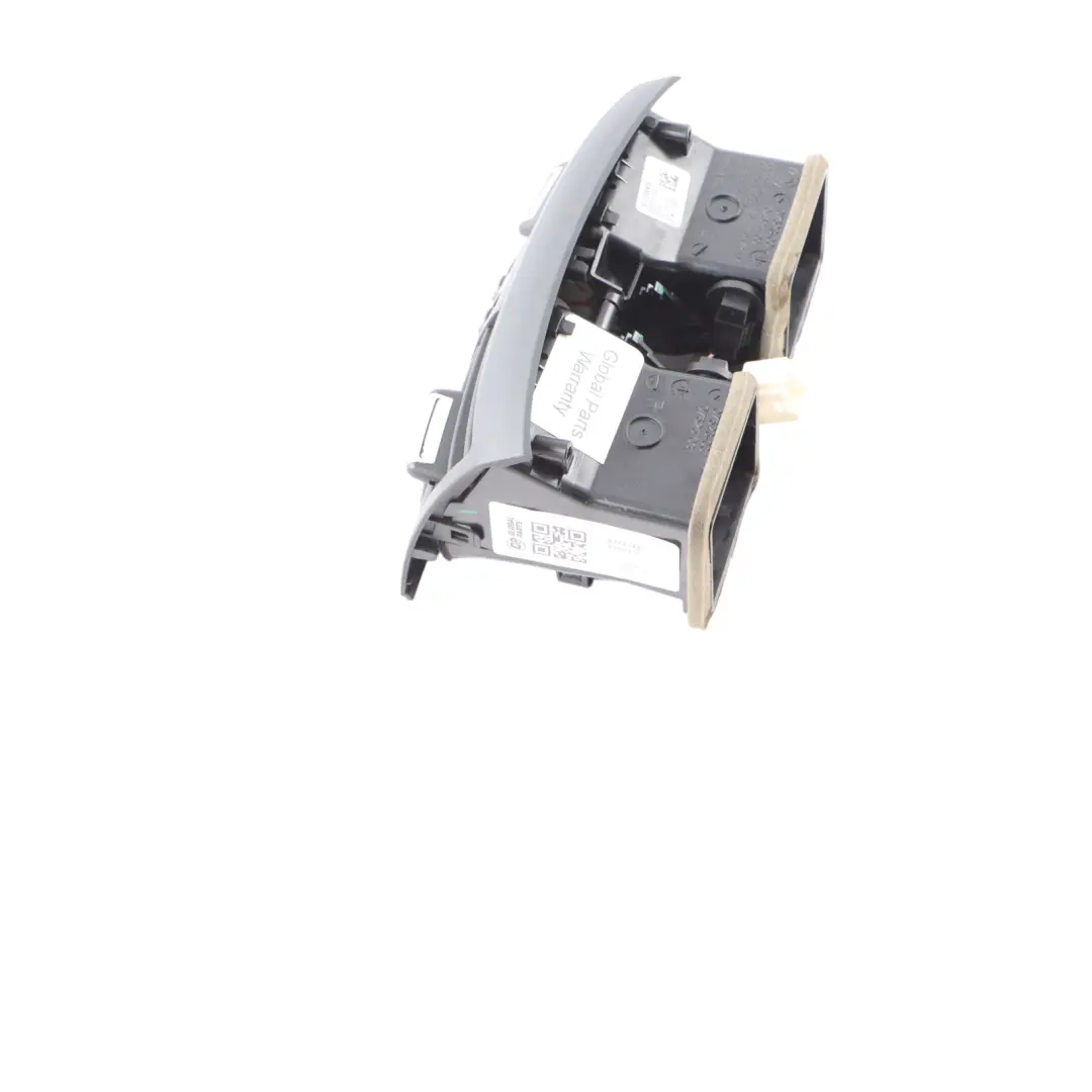 Kratka Nawiewu Konsoli Środkowej Tylna Ramka do BMW F10 F11 o numerze 9172344 BMW F10 F11 Kratka Nawiewu Konsoli Środkowej Tylna Ramka - SKU 9172344 - Numer Części 9172344