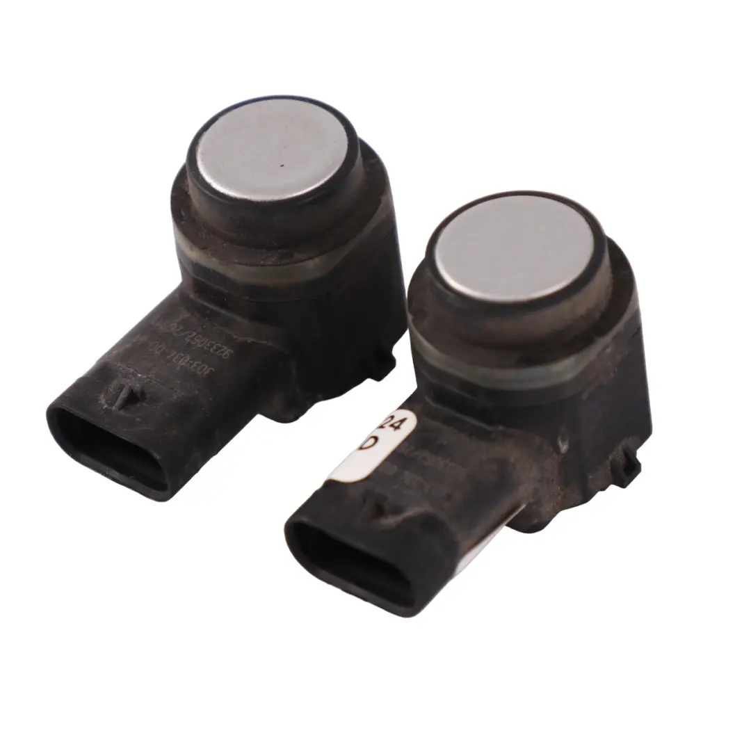 Modulo parcheggio PDC Sensore unità controllo distanza Titan Silver 354 per BMW F07 con numero di parte 9231280 BMW F07 Modulo parcheggio PDC Sensore unità controllo distanza Titan Silver 354 - SKU 9231280-TS - Numero di parte 9231280