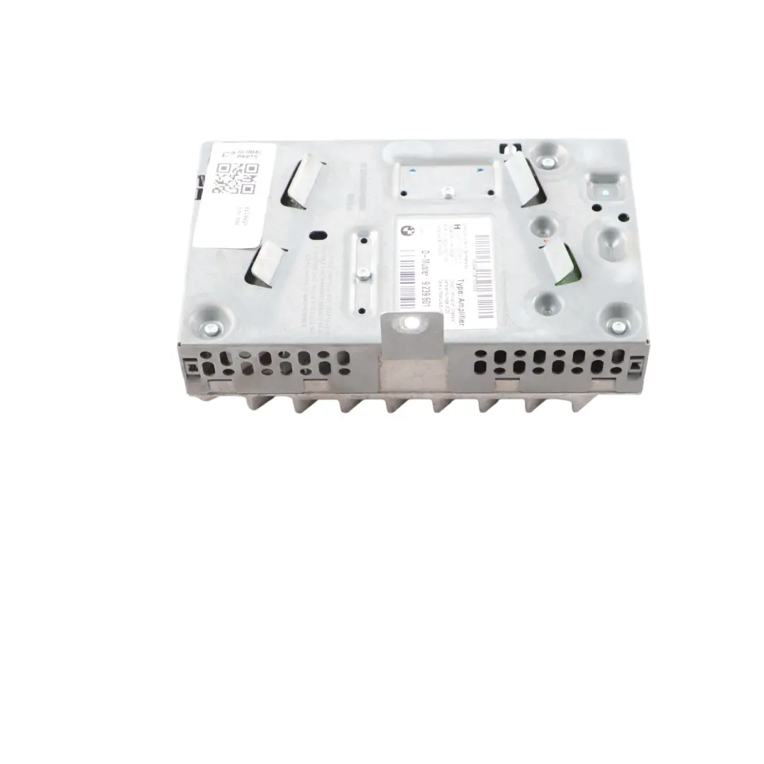 Radio Amplifier System Hifi Harman Kardon Unit to Mini Cooper One R55 R56 with Part number 9239601 Mini Cooper One R55 R56 Radio Amplifier System Hifi Harman Kardon Unit - SKU 9239601 - Part number 9239601