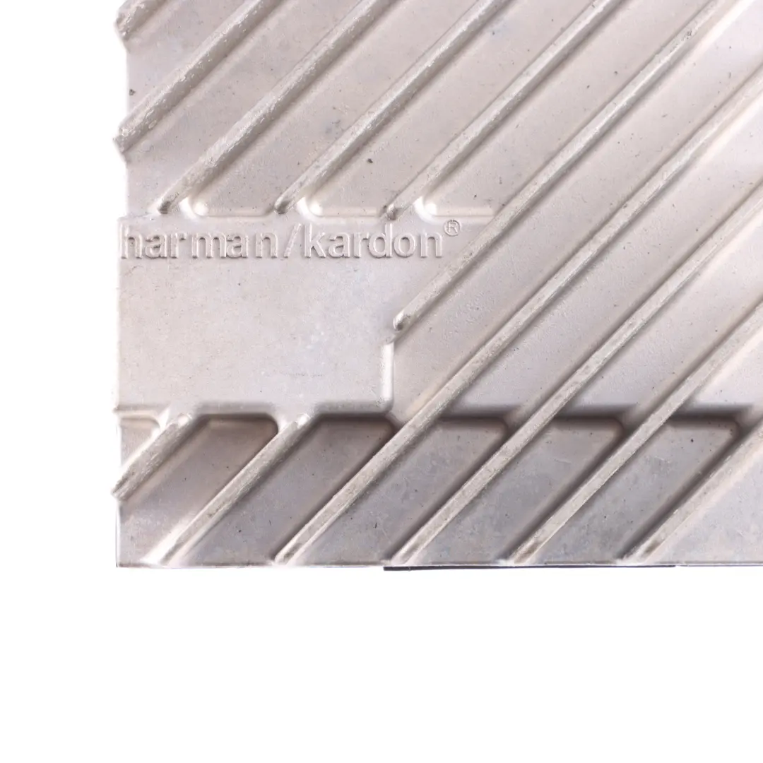 Sound Amplifier Module Unit Harman Kardon to BMW F20 F21 with Part number 9242196 BMW F20 F21 Sound Amplifier Module Unit Harman Kardon - SKU 9242196 - Part number 9242196
