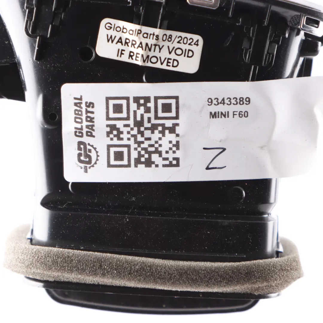 Kratka Nawiewu Wlot Powietrza do Mini F60 Countryman o numerze 9343389 Mini F60 Countryman Kratka Nawiewu Wlot Powietrza - SKU 9343389 - Numer Części 9343389