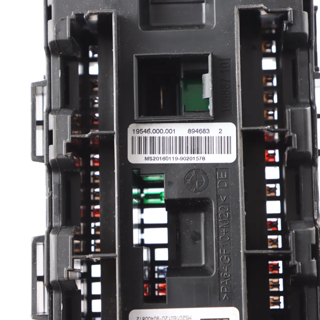 BMW F20 F21 F30 F31 F32 Caja De Fusibles De Distribución Delantera - SKU 9389069 - Número de pieza 9389069