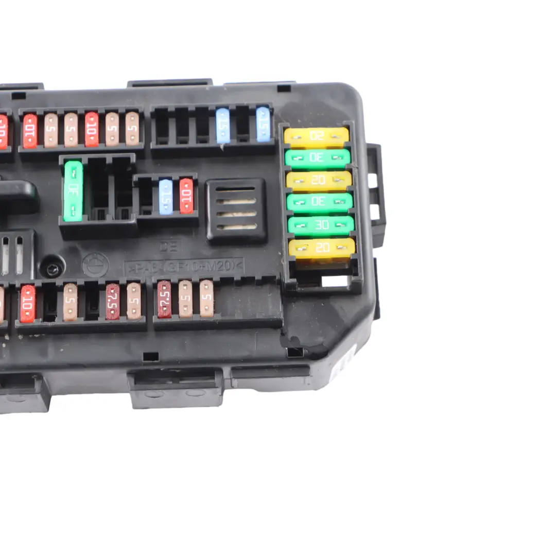 BMW F20 F21 F30 F31 F32 X5 F15 X6 F16 Power Distribution Fuse Box Front - SKU 9389069 - Part number 9389069
