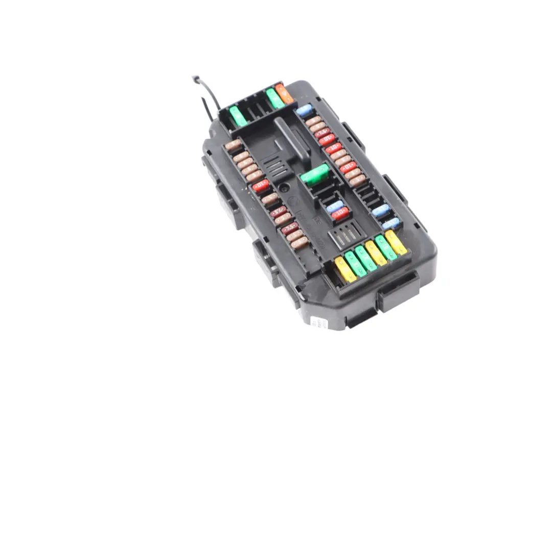 BMW F20 F21 F30 F31 F32 X5 F15 X6 F16 Power Distribution Fuse Box Front - SKU 9389069 - Part number 9389069