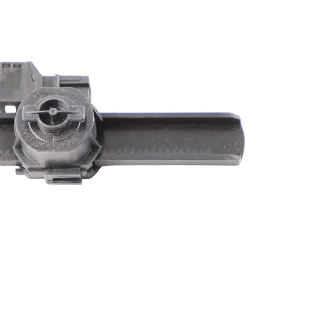 BMW X1 F48 Glove Box Damper - SKU rhd-9395868 - Part number 9395868