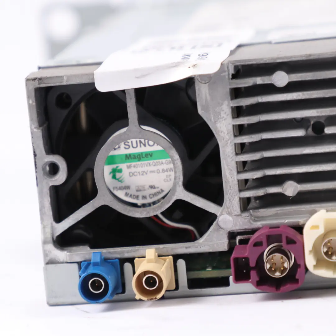 Contrôleur système navigation l'unité principale DAB pour BMW X3 F25 X4 F26 à propos du numéro de pièce 9399454 BMW X3 F25 X4 F26 Contrôleur système navigation l'unité principale DAB - SKU 9399454 - Numéro de pièce 9399454