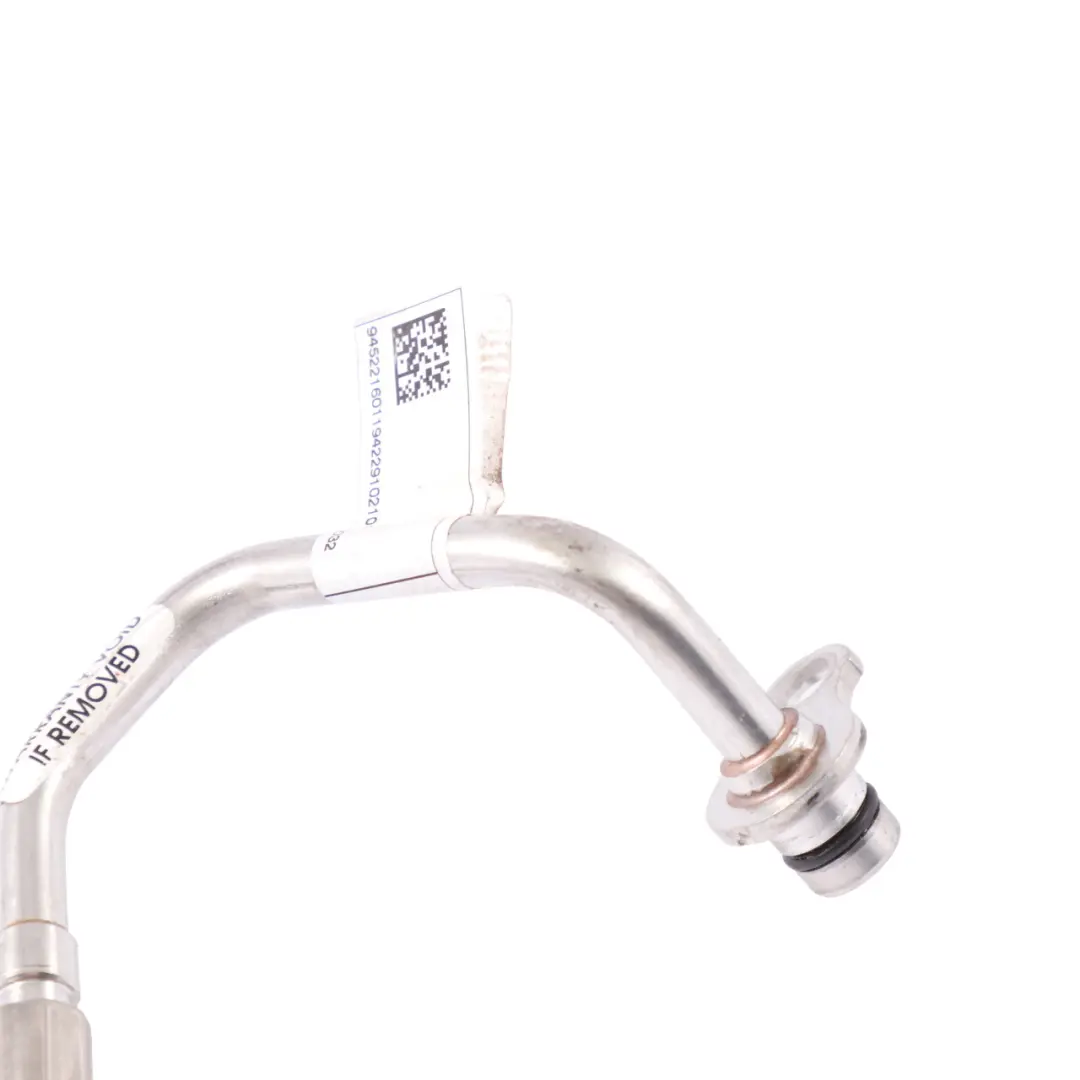 B38X Hybrid Turbocharger Oil Feed Line Hose Pipe to Mini Countryman F60 with Part number 9452216 Mini Countryman F60 B38X Hybrid Turbocharger Oil Feed Line Hose Pipe - SKU 9452216 - Part number 9452216