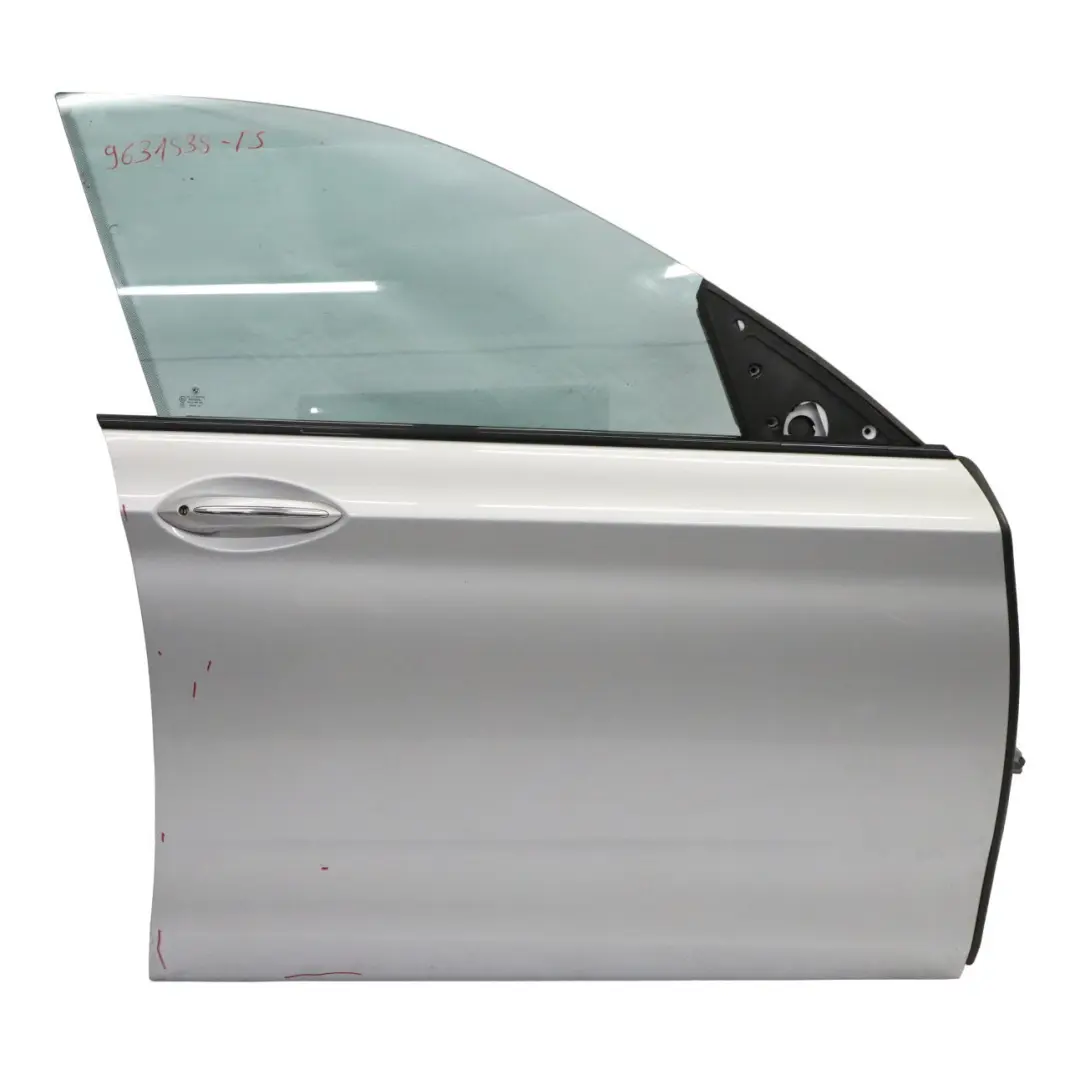 Porta anteriore destra BMW F07 GT Titansilber Titan Silver Metallic - 354 per con numero di parte 9631838 Porta anteriore destra BMW F07 GT Titansilber Titan Silver Metallic - 354 - SKU 9631838-TS - Numero di parte 9631838