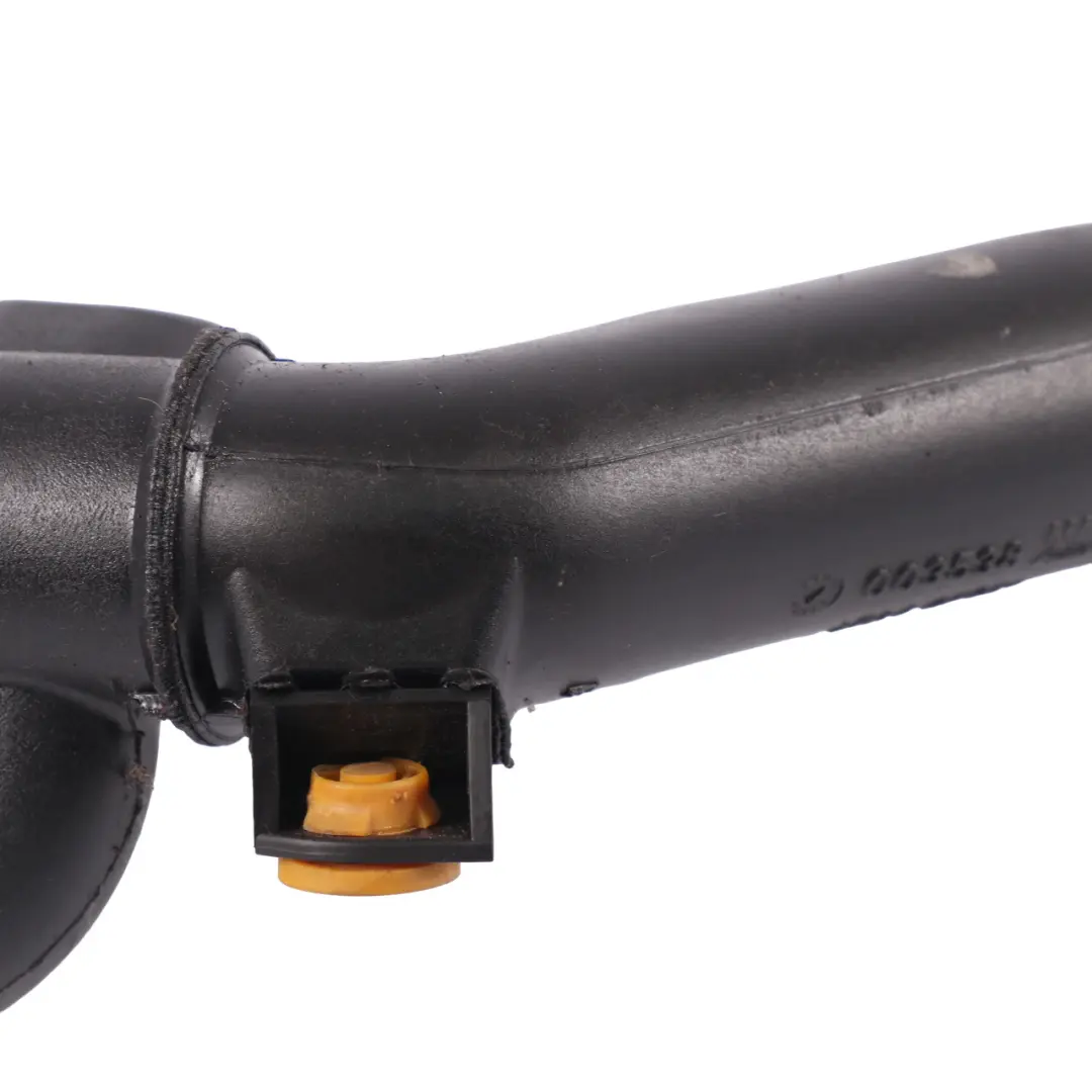 Citroen Dispatch 3 Air Inlet Intake Pipe Hose Line to with Part number 9657083280 Citroen Dispatch 3 Air Inlet Intake Pipe Hose Line - SKU 9657083280 - Part number 9657083280