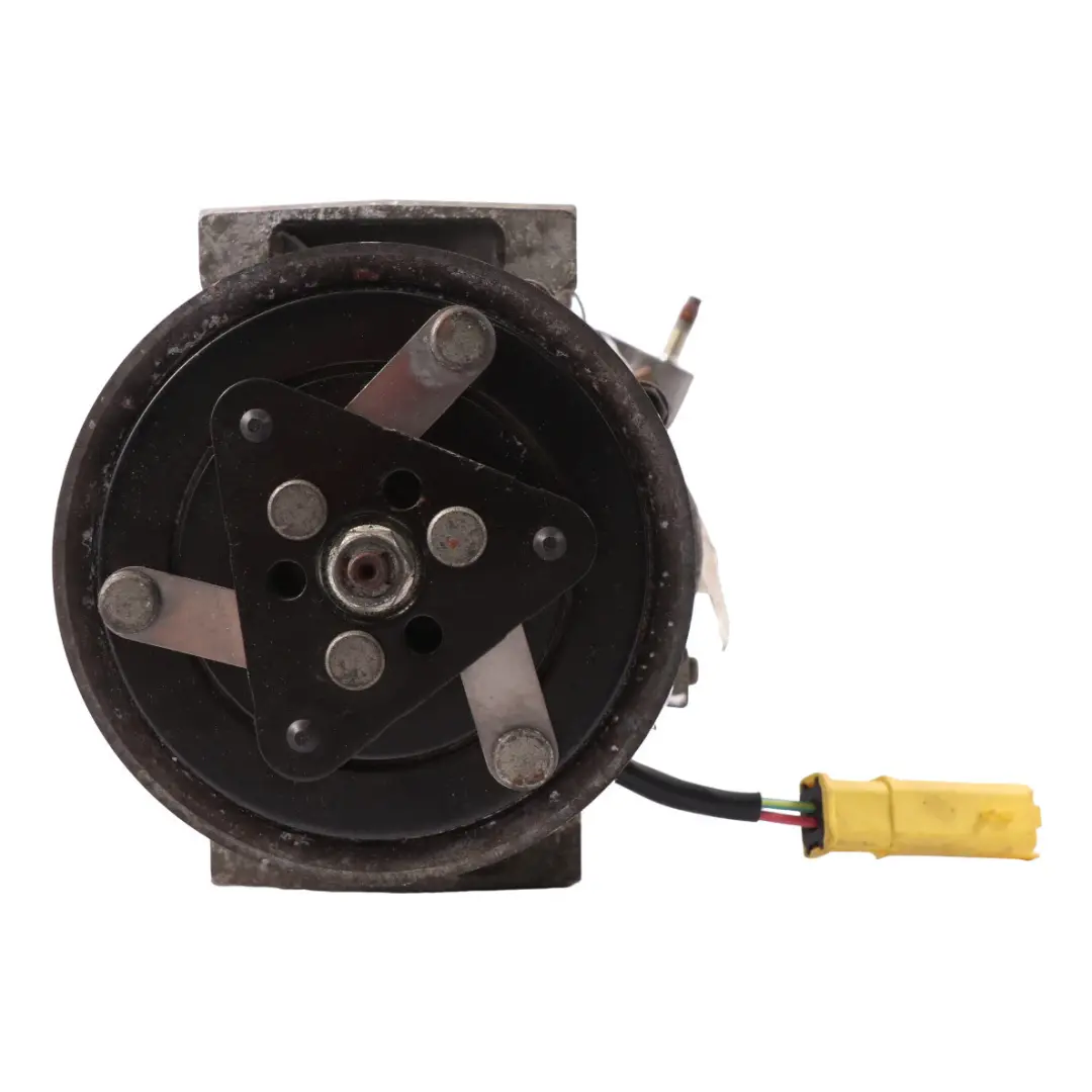 Citroen C3 1.6 HDI Sprężarka Klimatyzacji Kompresor 9670318880 do o numerze 9670318880-1 Citroen C3 1.6 HDI Sprężarka Klimatyzacji Kompresor 9670318880 - SKU 9670318880-1 - Numer Części 9670318880-1