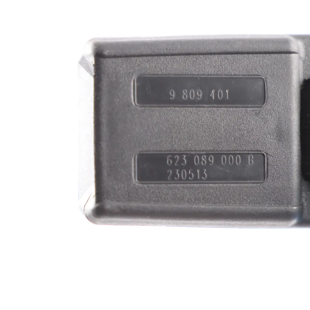 Mini R60 Tylna Klamra Środkowego Pasa Bezpieczeństwa Czarna - SKU 9809401 - Numer Części 9809401