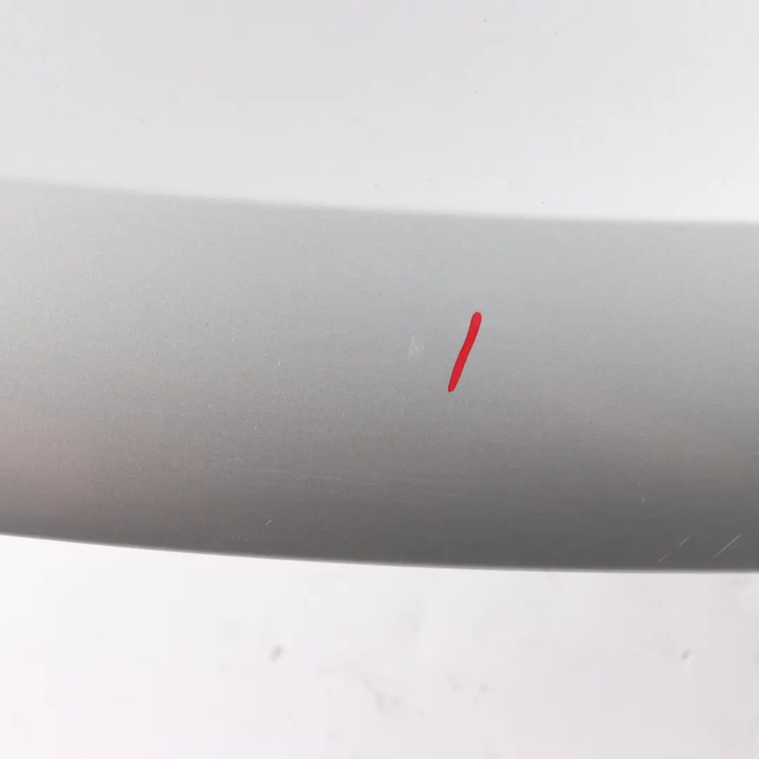Tylny Spoiler Klapy Bagażnika Srebrny Crystal Silver B12 do Mini R60 o numerze 9811625 Mini R60 Tylny Spoiler Klapy Bagażnika Srebrny Crystal Silver B12 - SKU 9811625-CRS - Numer Części 9811625