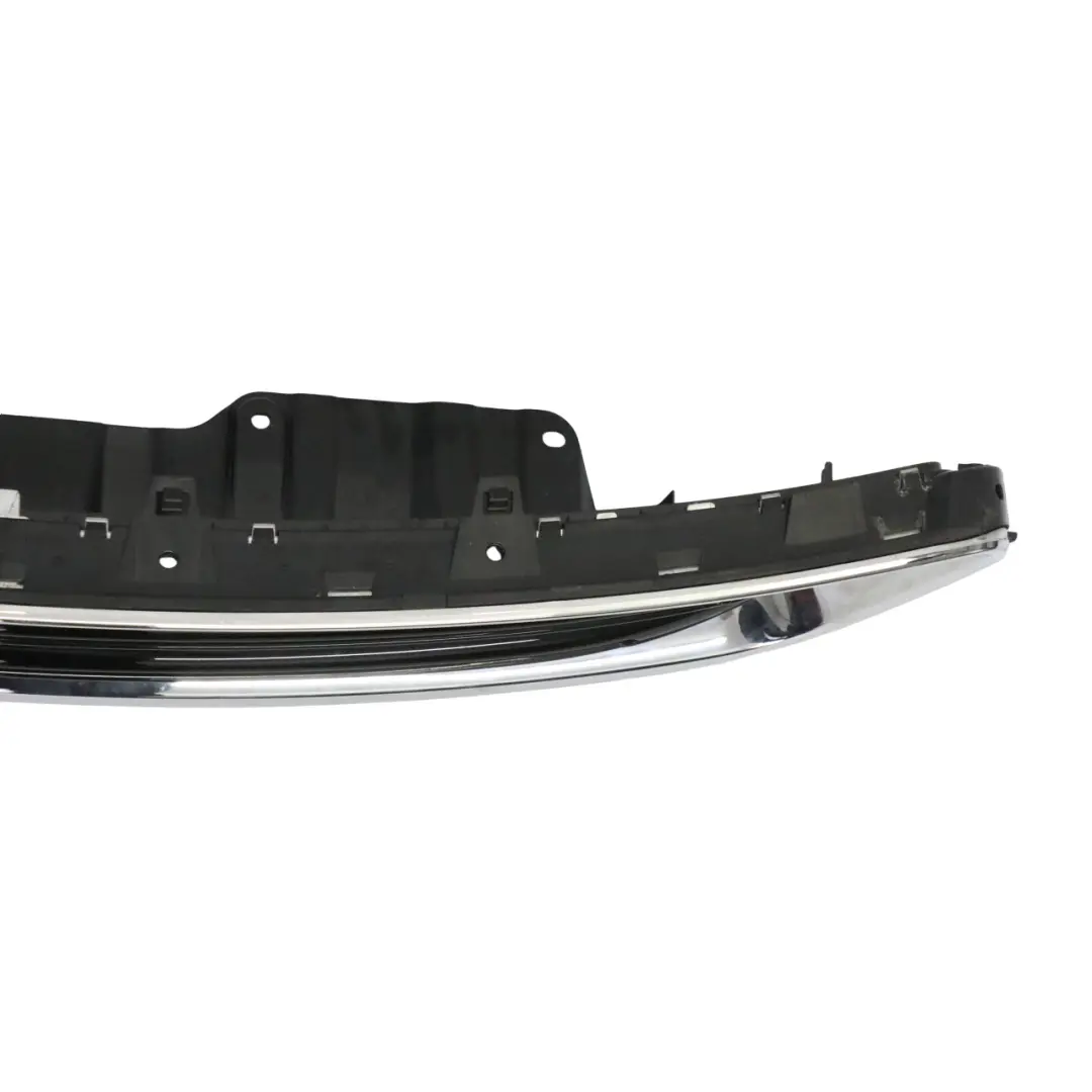 Garniture de Grille Avant Mini R60 Countryman Grille Noir Chrome Panel pour à propos du numéro de pièce 9812889 Garniture de Grille Avant Mini R60 Countryman Grille Noir Chrome Panel - SKU 9812889 - Numéro de pièce 9812889