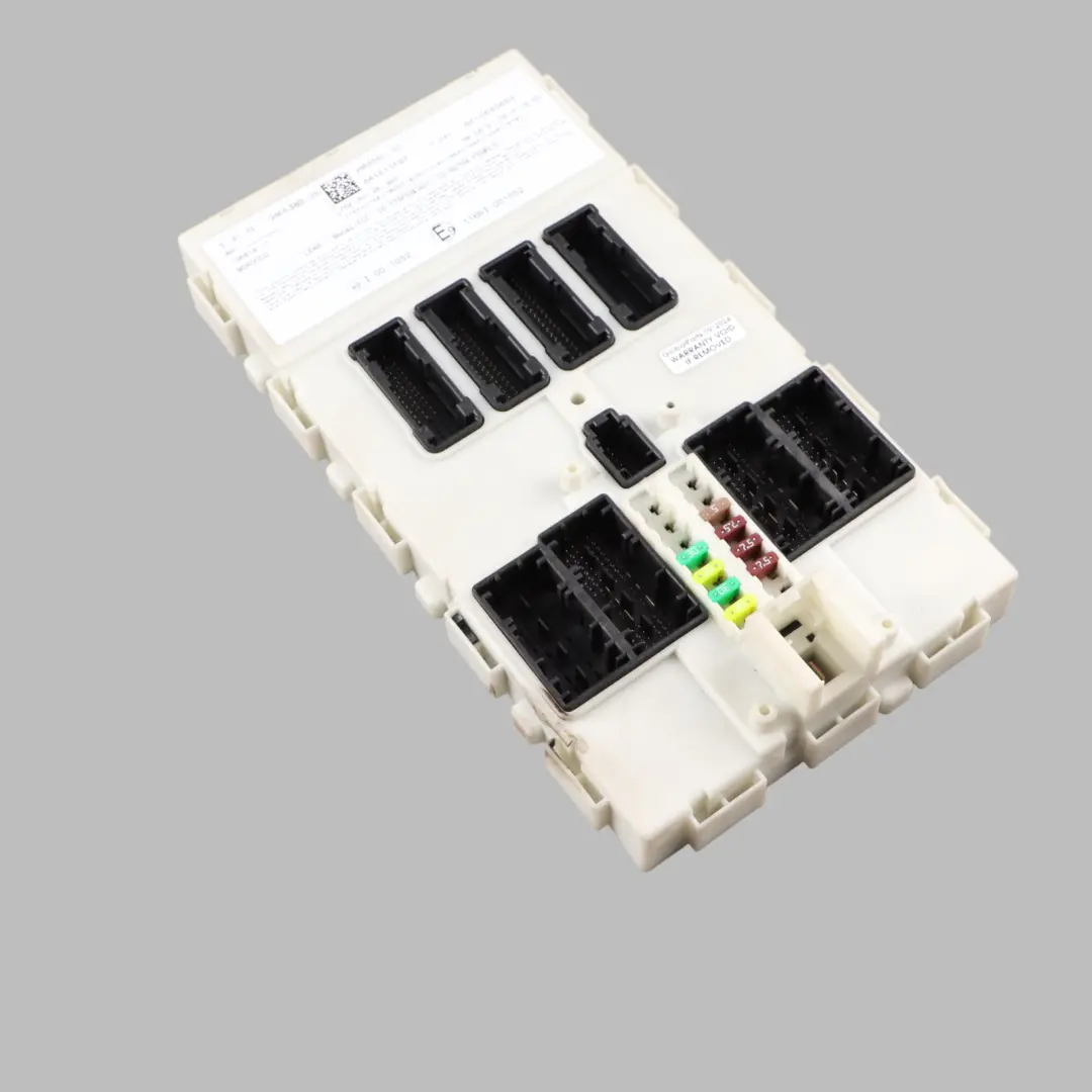 Body Control Comfort Module Unit FEM ECU to BMW F20 F30 F80 F82 F87 with Part number 9868380 BMW F20 F30 F80 F82 F87 Body Control Comfort Module Unit FEM ECU - SKU 9868380 - Part number 9868380