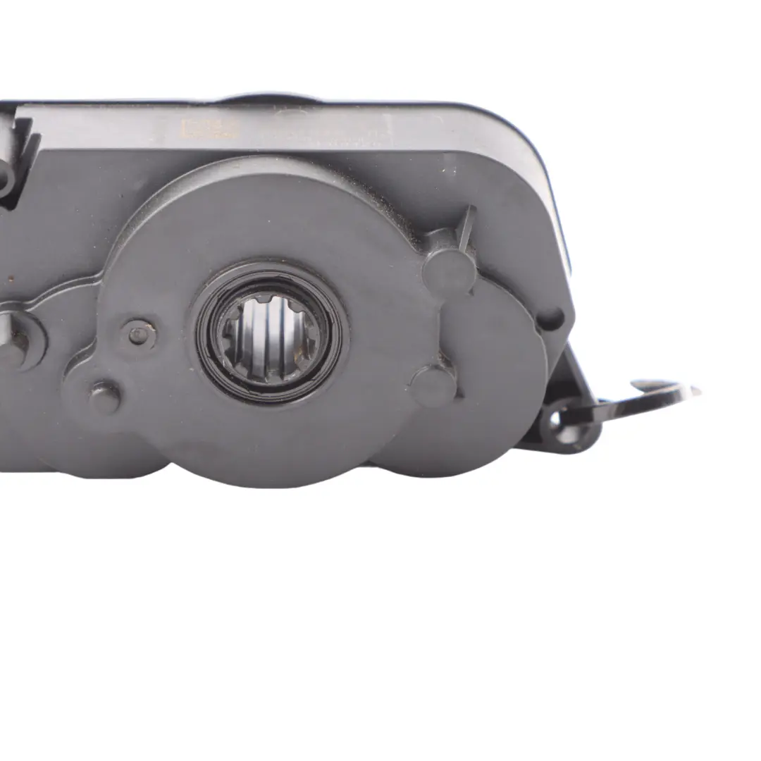 Grille Avant Moteur Actionneur de Volet de Refroidissement 6Nm pour BMW F44 à propos du numéro de pièce 9881646 BMW F44 Grille Avant Moteur Actionneur de Volet de Refroidissement 6Nm - SKU 9881646 - Numéro de pièce 9881646