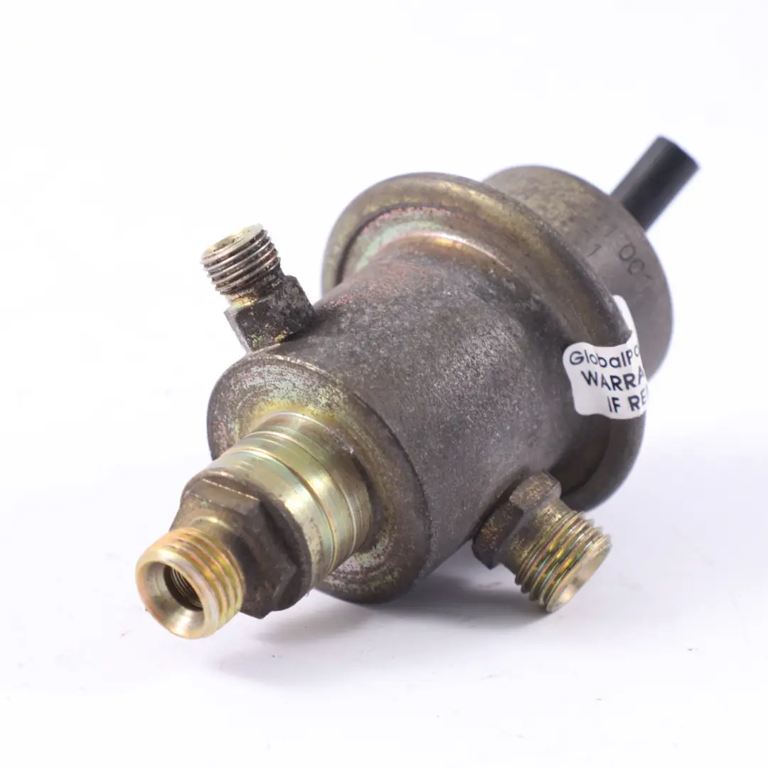 Mercedes W124 Régulateur carburant Capteur pression Essence - SKU A0000780392 - Numéro de pièce A0000780392
