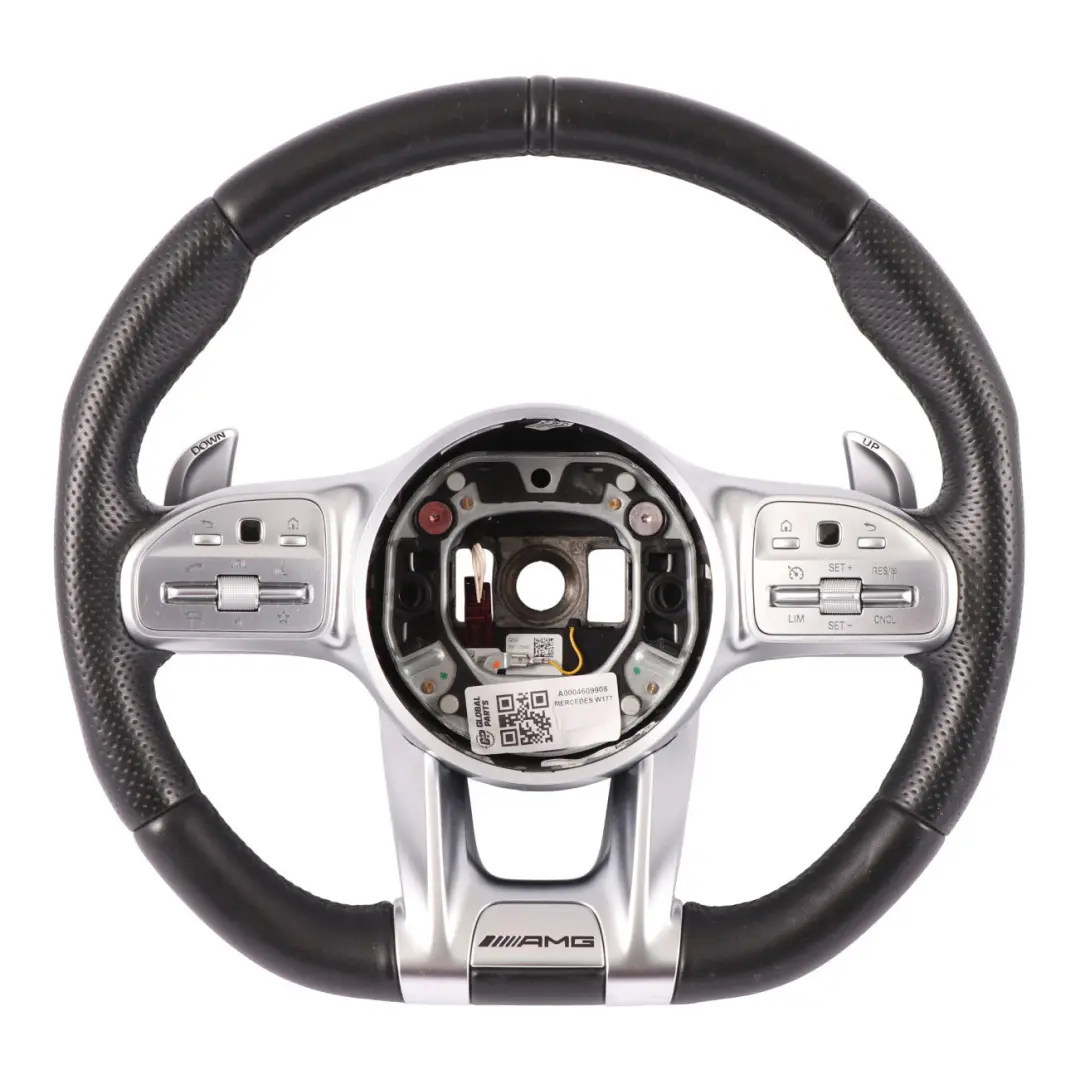 Volant Mercedes W177 V177 AMG Noir Cuir Palettes changement vitesse pour à propos du numéro de pièce A0004609908 Volant Mercedes W177 V177 AMG Noir Cuir Palettes changement vitesse - SKU A0004609908 - Numéro de pièce A0004609908