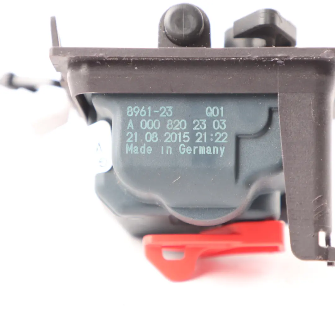 Door Lock Actuator Release Motor Accessories A00008202303 to Mercedes W205 with Part number A0008202303 Mercedes W205 Door Lock Actuator Release Motor Accessories A00008202303 - SKU A0008202303 - Part number A0008202303