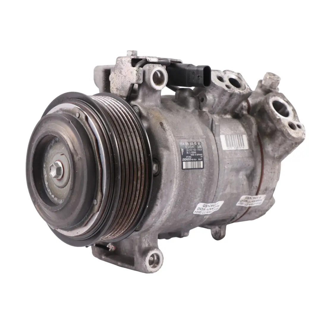 Sprężarka Klimatyzacji Kompresor Klima A/C do Mercedes W205 o numerze A0008308700 Mercedes W205 Sprężarka Klimatyzacji Kompresor Klima A/C - SKU A0008308700 - Numer Części A0008308700