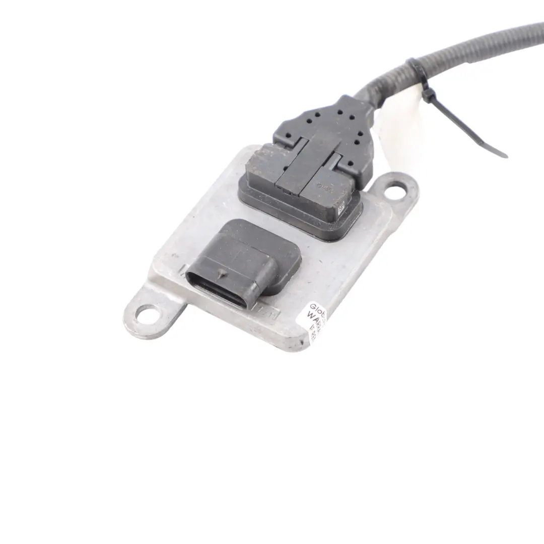 OM642 Sensor NOX Delantero L=615MM Siemensvdo para Mercedes W164 W211 W221 con número de pieza A0009051512 Mercedes W164 W211 W221 OM642 Sensor NOX Delantero L=615MM Siemensvdo - SKU A0009051512 - Número de pieza A0009051512