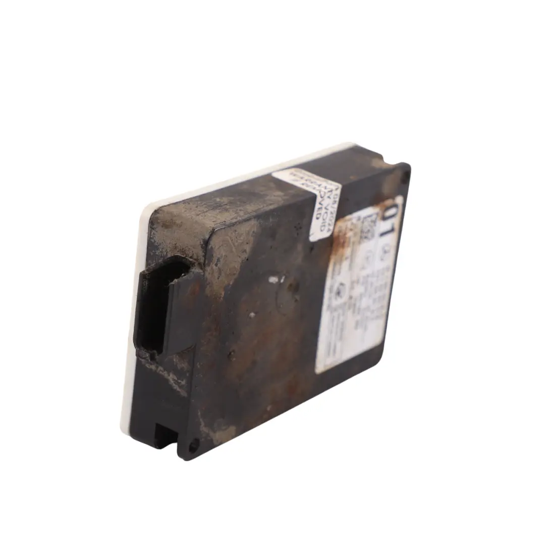 Radar Sensor Mercedes W204 C117 Rear Blind Spot Right left N/O/S to with Part number A0009053303 Radar Sensor Mercedes W204 C117 Rear Blind Spot Right left N/O/S - SKU A0009053303 - Part number A0009053303