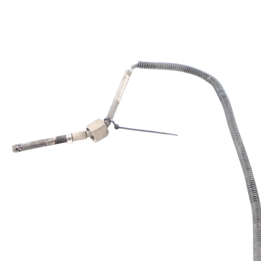 Czujnik Sonda Temperatury Spalin do Mercedes W204 W212 M276 o numerze A0009057901 Mercedes W204 W212 M276 Czujnik Sonda Temperatury Spalin - SKU A0009057901 - Numer Części A0009057901