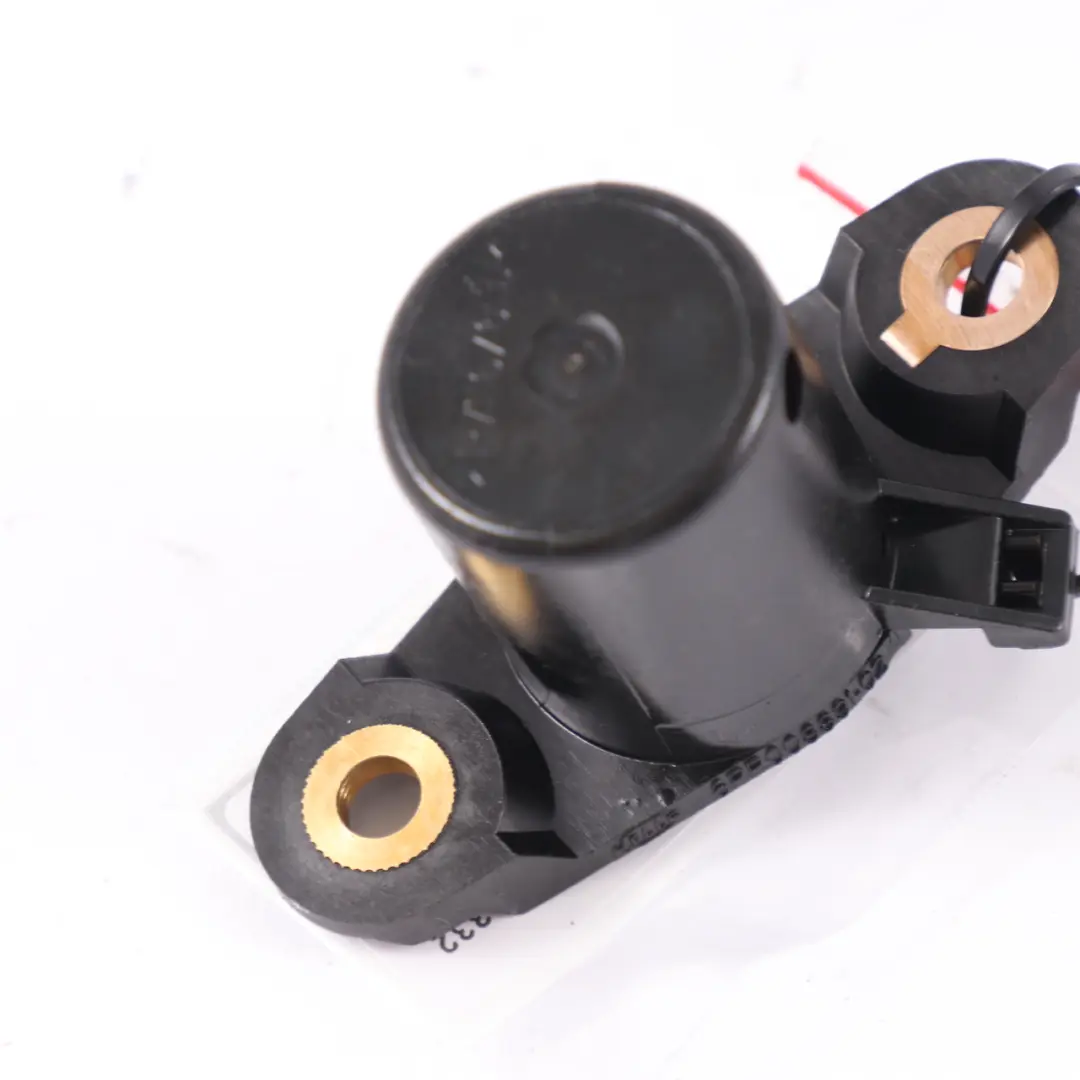 Sensor nivel aceite diesel para Mercedes W204 con número de pieza A0011531332 Mercedes W204 Sensor nivel aceite diesel - SKU A0011531332 - Número de pieza A0011531332