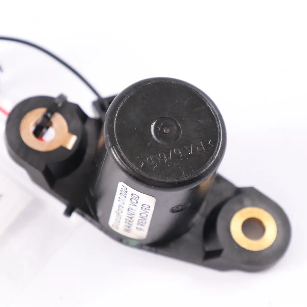 Sensor nivel aceite diesel para Mercedes W204 con número de pieza A0011531332 Mercedes W204 Sensor nivel aceite diesel - SKU A0011531332 - Número de pieza A0011531332