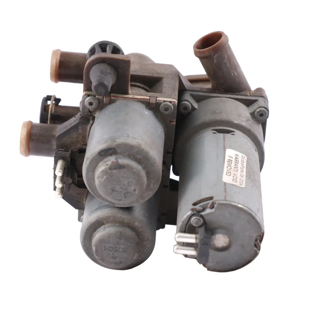 W140S Zawór Wody Układu Ogrzewania do Mercedes o numerze A0018301484 Mercedes W140S Zawór Wody Układu Ogrzewania - SKU A0018301484 - Numer Części A0018301484