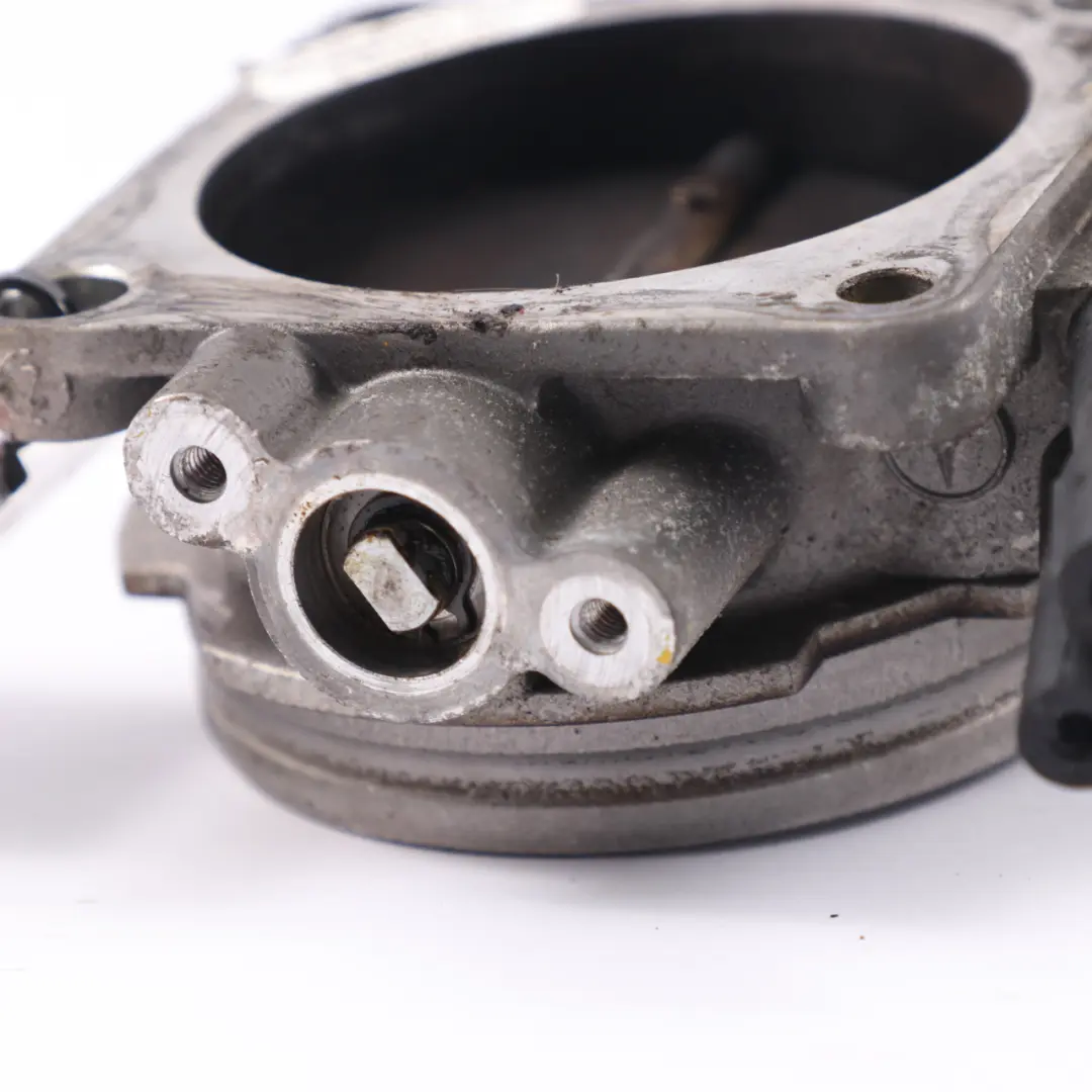 M103 M104 benzina Corpo Farfallato Alloggiamento per Mercedes W124 con numero di parte A0021402653 Mercedes W124 M103 M104 benzina Corpo Farfallato Alloggiamento - SKU A0021402653 - Numero di parte A0021402653