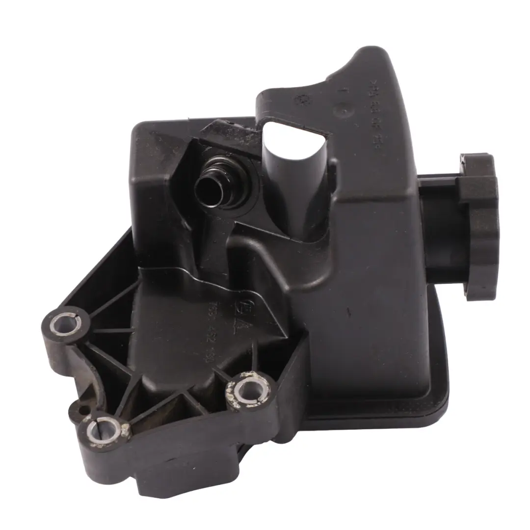 Réservoir liquide direction assistée pour Mercedes W203 à propos du numéro de pièce A0034664001 Mercedes W203 Réservoir liquide direction assistée - SKU A0034664001-1 - Numéro de pièce A0034664001