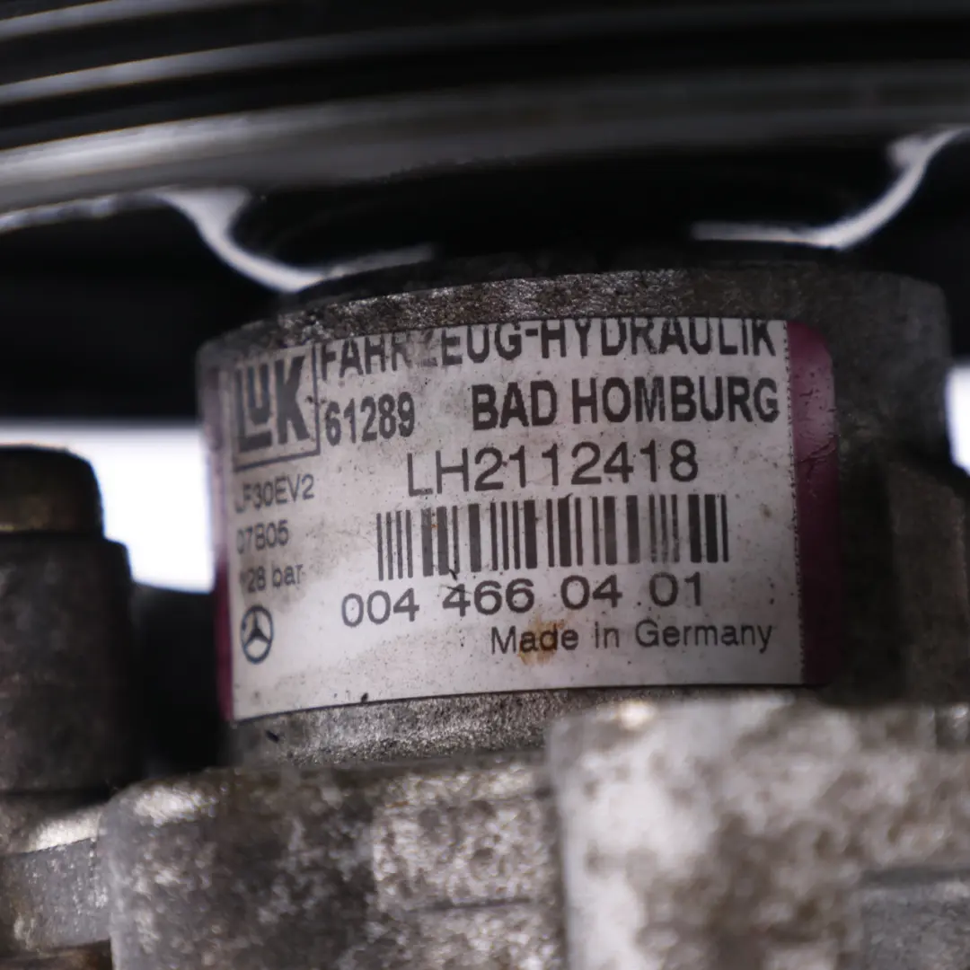Mercedes R171 M272 Pompe direction assistée essence hydraulique - SKU A0044660401 - Numéro de pièce A0044660401