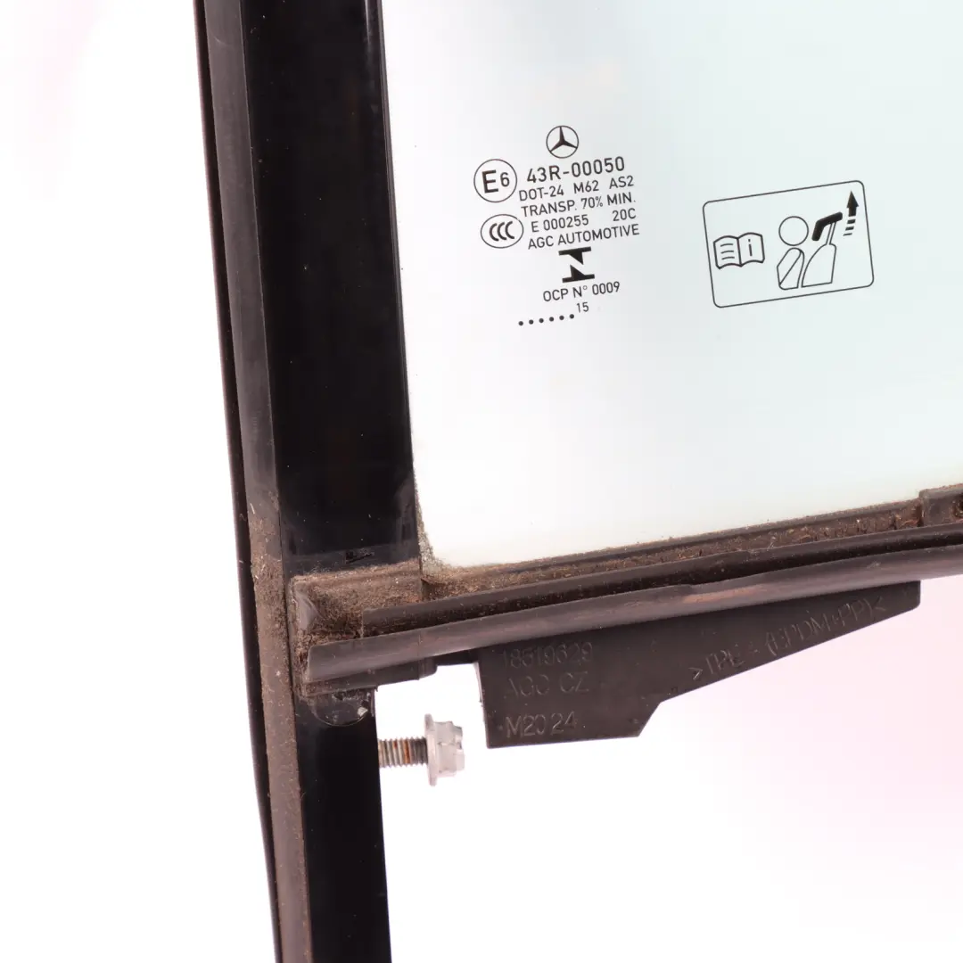 Vetro Finestra Fissa Porta Posteriore Sinistra AS2 per Mercedes CLA C117 con numero di parte A1177300118 Mercedes CLA C117 Vetro Finestra Fissa Porta Posteriore Sinistra AS2 - SKU A1177300118 - Numero di parte A1177300118