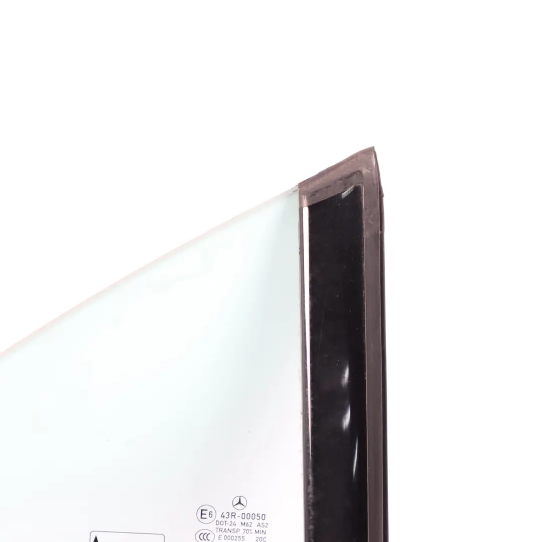Glass Window Fixed Rear Door Right O/S AS2 to Mercedes CLA C117 Coupe with Part number A1177300218 Mercedes CLA C117 Coupe Glass Window Fixed Rear Door Right O/S AS2 - SKU A1177300218 - Part number A1177300218