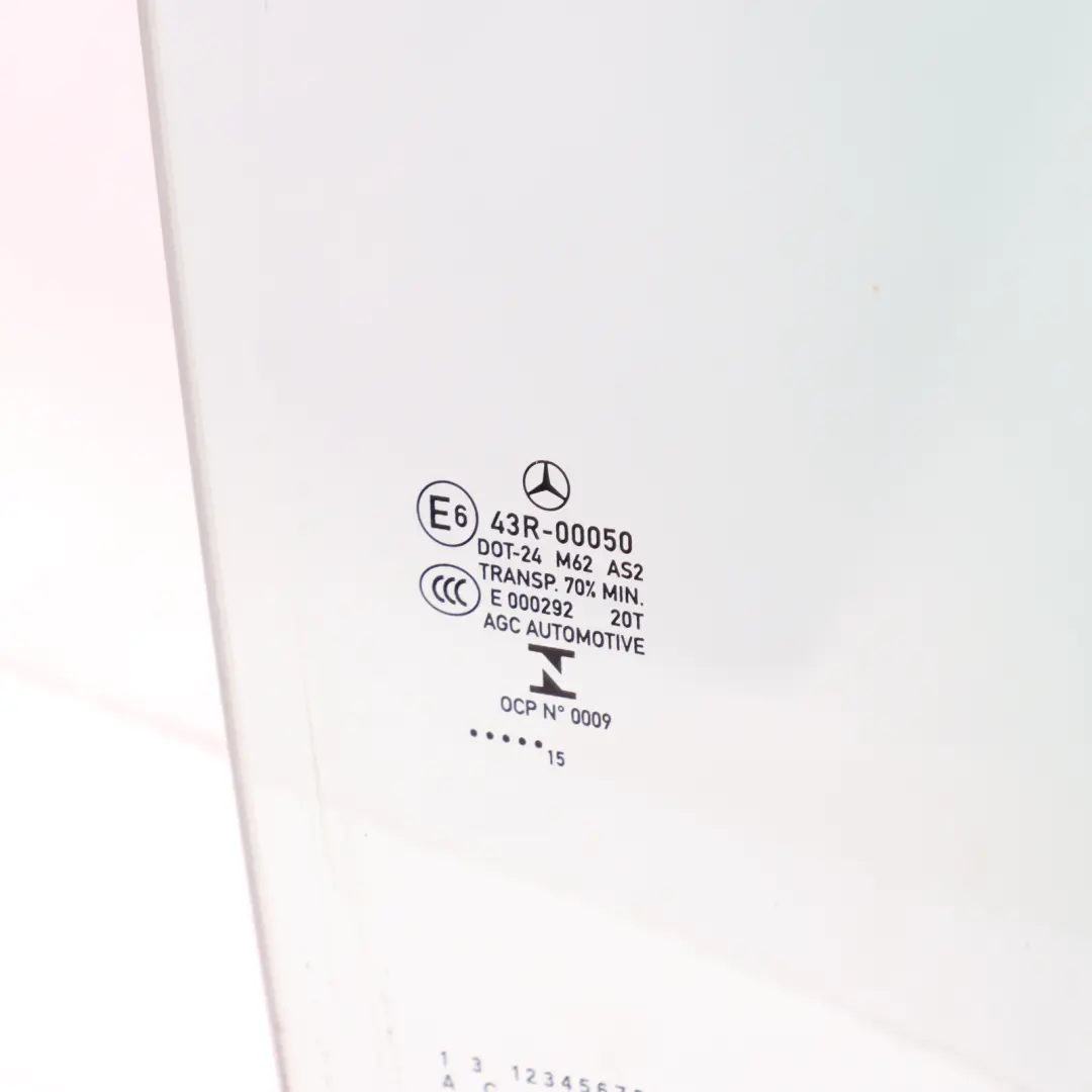 Vetro Della Porta Posteriore Verde AS2 Destra per Mercedes C117 con numero di parte A1177350210 Mercedes C117 Vetro Della Porta Posteriore Verde AS2 Destra - SKU A1177350210 - Numero di parte A1177350210