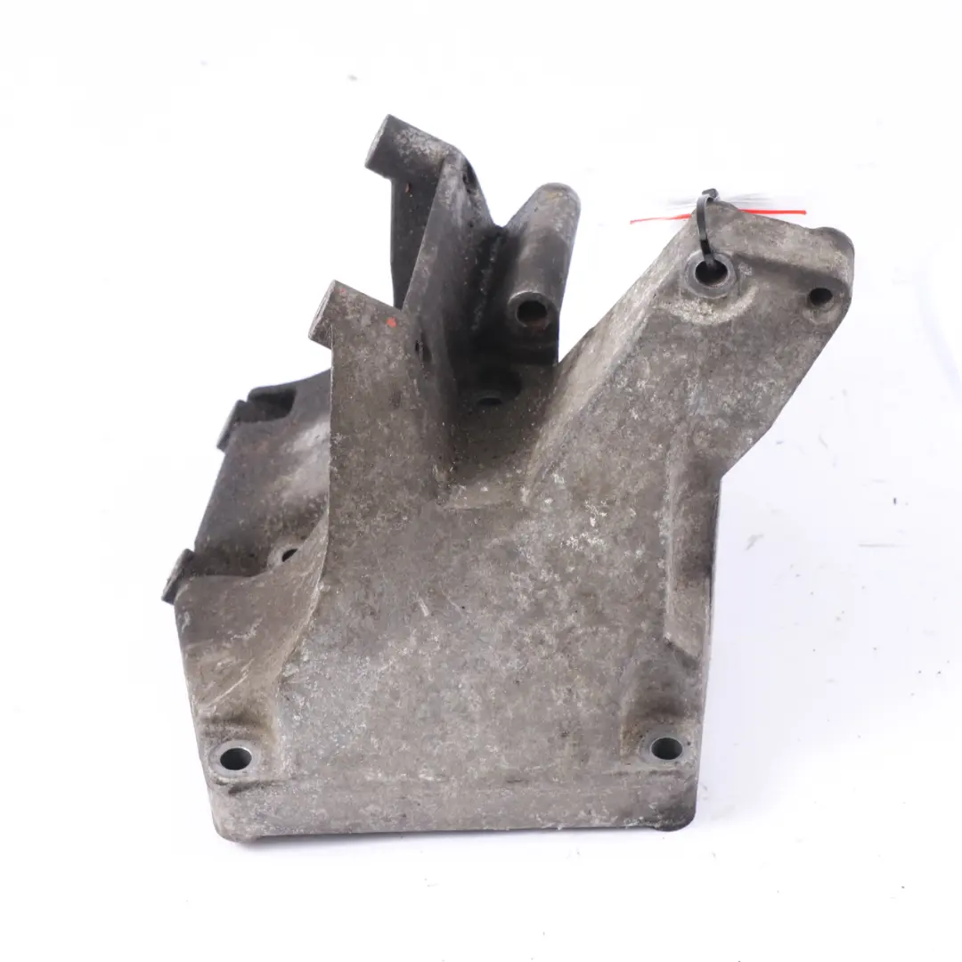 Servolenkung Pumpe Mount Lagerhalterung für Mercedes W124 mit Teilenummer A1264660641 Mercedes W124 Servolenkung Pumpe Mount Lagerhalterung - SKU A1031301135 - Teilenummer A1264660641