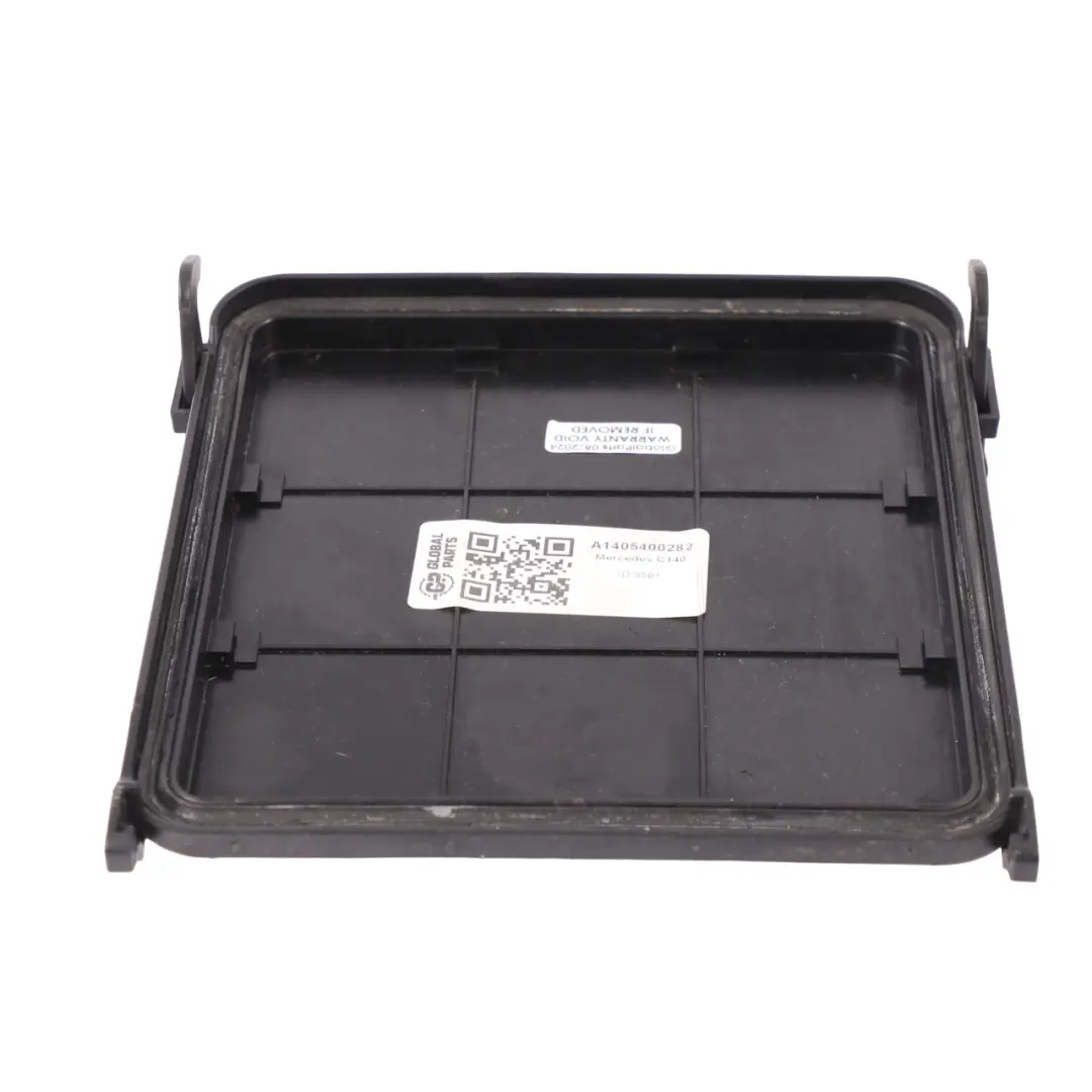 Scatola dei fusibili Coperchio relè Coperchio Staffa per Mercedes C140 con numero di parte A1405400282 Mercedes C140 Scatola dei fusibili Coperchio relè Coperchio Staffa - SKU A1405400282 - Numero di parte A1405400282