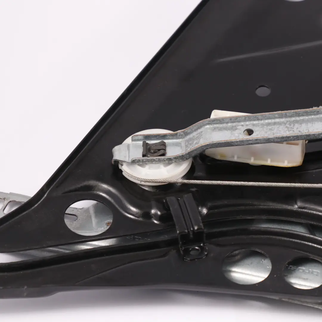 Window Regulator Lifter Motor Front Right O/S to Mercedes C140 with Part number A1406700203 Mercedes C140 Window Regulator Lifter Motor Front Right O/S - SKU A1406700203 - Part number A1406700203