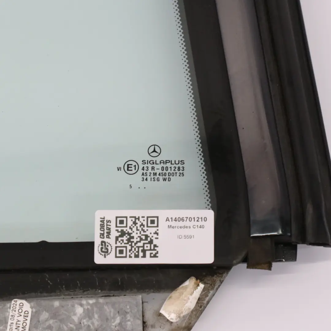 Fensterscheibe hinten rechts Fenster Quartal AS2 für Mercedes C140 mit Teilenummer A1406701210 Mercedes C140 Fensterscheibe hinten rechts Fenster Quartal AS2 - SKU A1406701210 - Teilenummer A1406701210