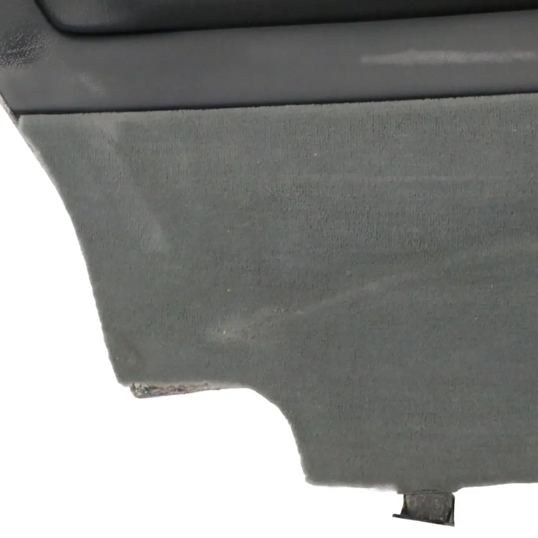 Türkarte Abdeckung hinten links Panel Leder Stoff für Mercedes C140 mit Teilenummer A1406900726 Mercedes C140 Türkarte Abdeckung hinten links Panel Leder Stoff - SKU A1406900726 - Teilenummer A1406900726